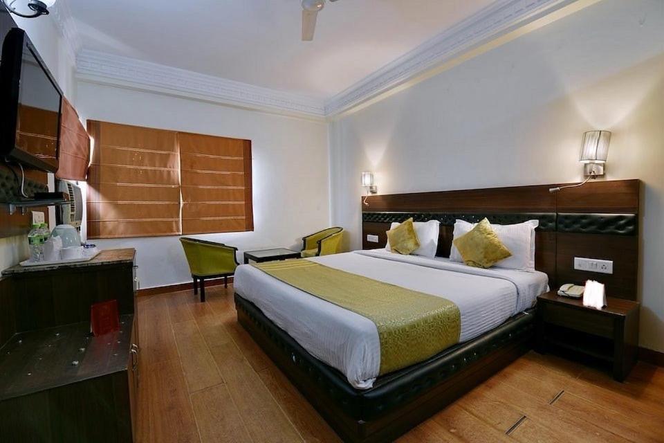 Hotel Empire Regency Τζαϊπούρ Εξωτερικό φωτογραφία