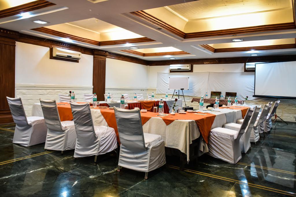 Hotel Empire Regency Τζαϊπούρ Εξωτερικό φωτογραφία