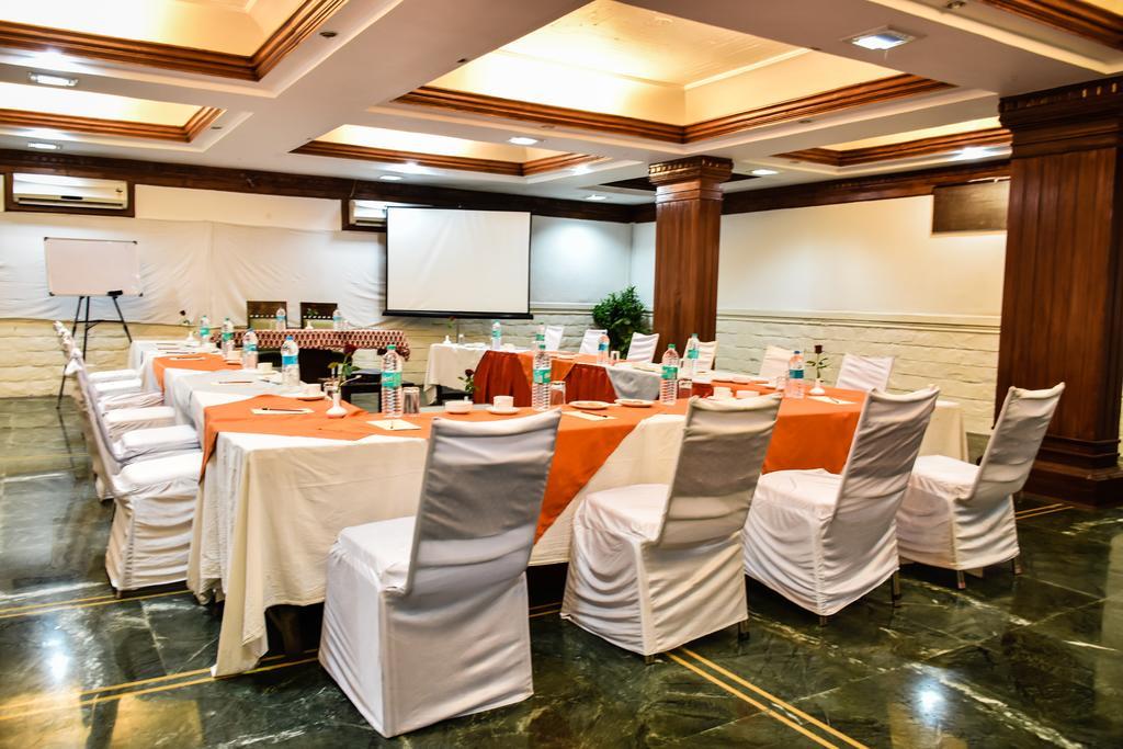 Hotel Empire Regency Τζαϊπούρ Εξωτερικό φωτογραφία