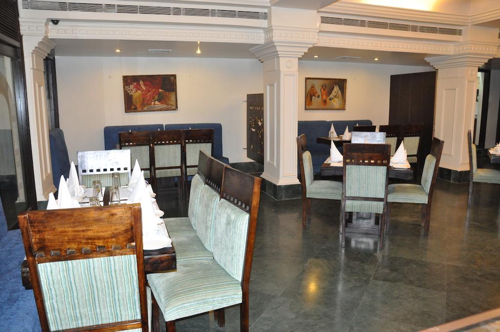 Hotel Empire Regency Τζαϊπούρ Εξωτερικό φωτογραφία