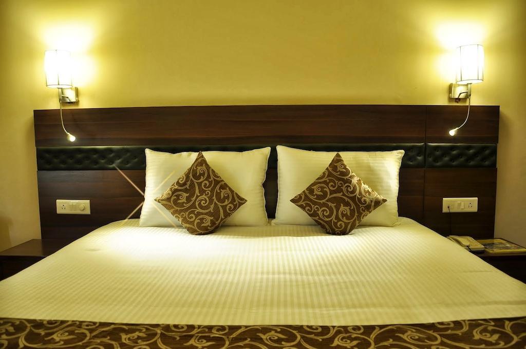 Hotel Empire Regency Τζαϊπούρ Εξωτερικό φωτογραφία