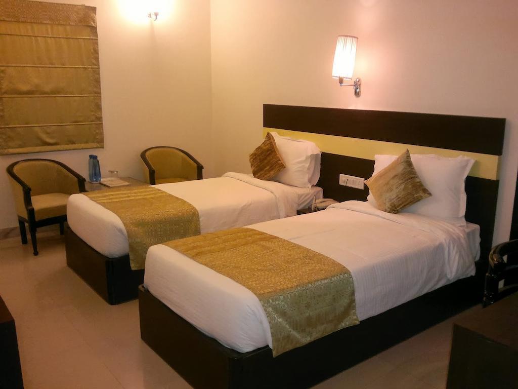 Hotel Empire Regency Τζαϊπούρ Εξωτερικό φωτογραφία