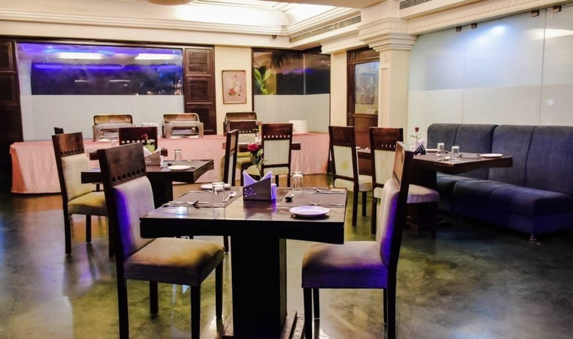 Hotel Empire Regency Τζαϊπούρ Εξωτερικό φωτογραφία