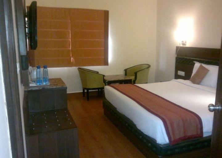Hotel Empire Regency Τζαϊπούρ Εξωτερικό φωτογραφία
